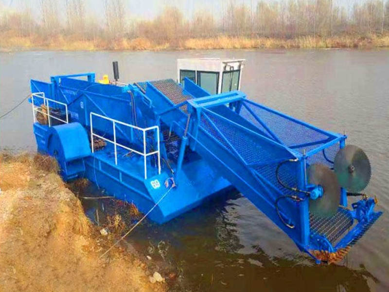 垃圾打捞船
